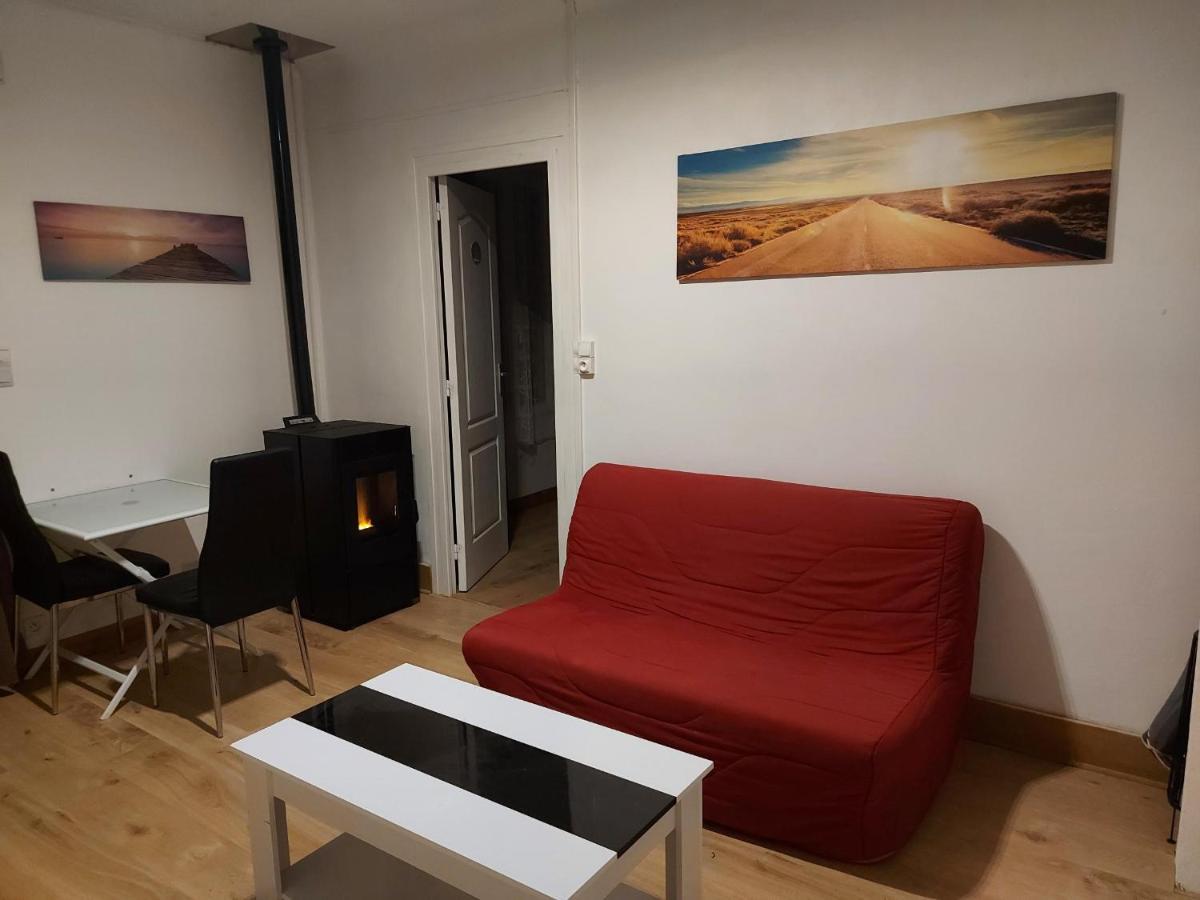 Le Studio D Olivia Avallon Exteriör bild